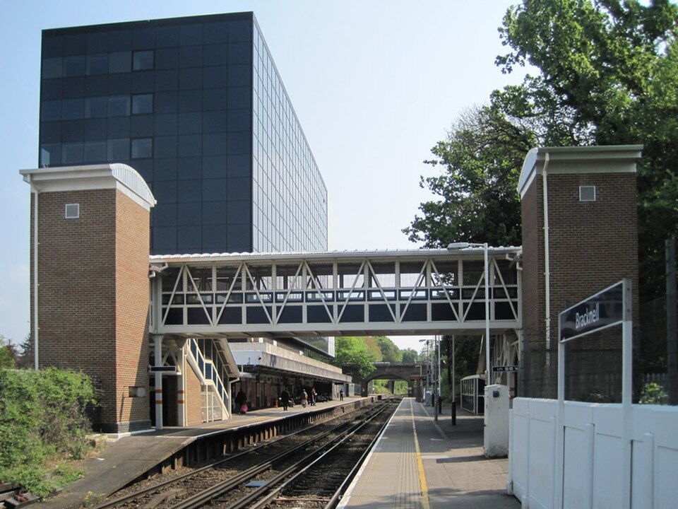 bracknell station